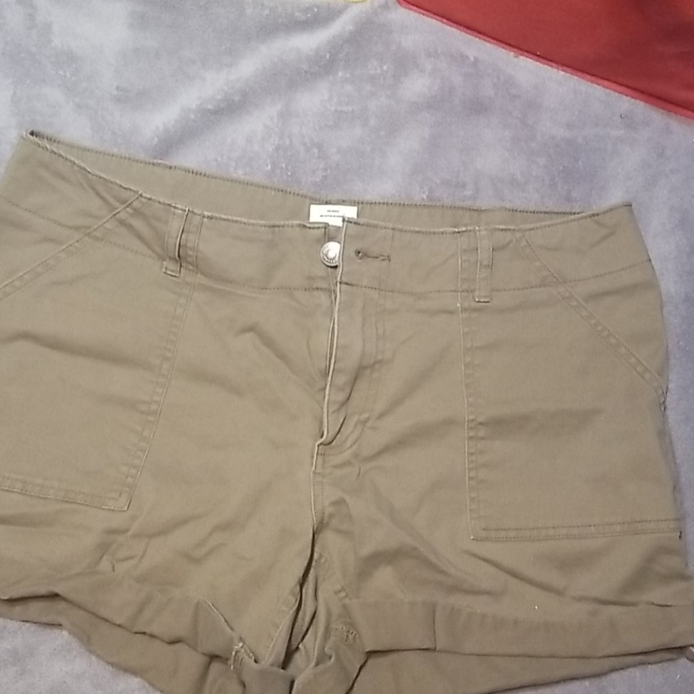 Magellan Shorts